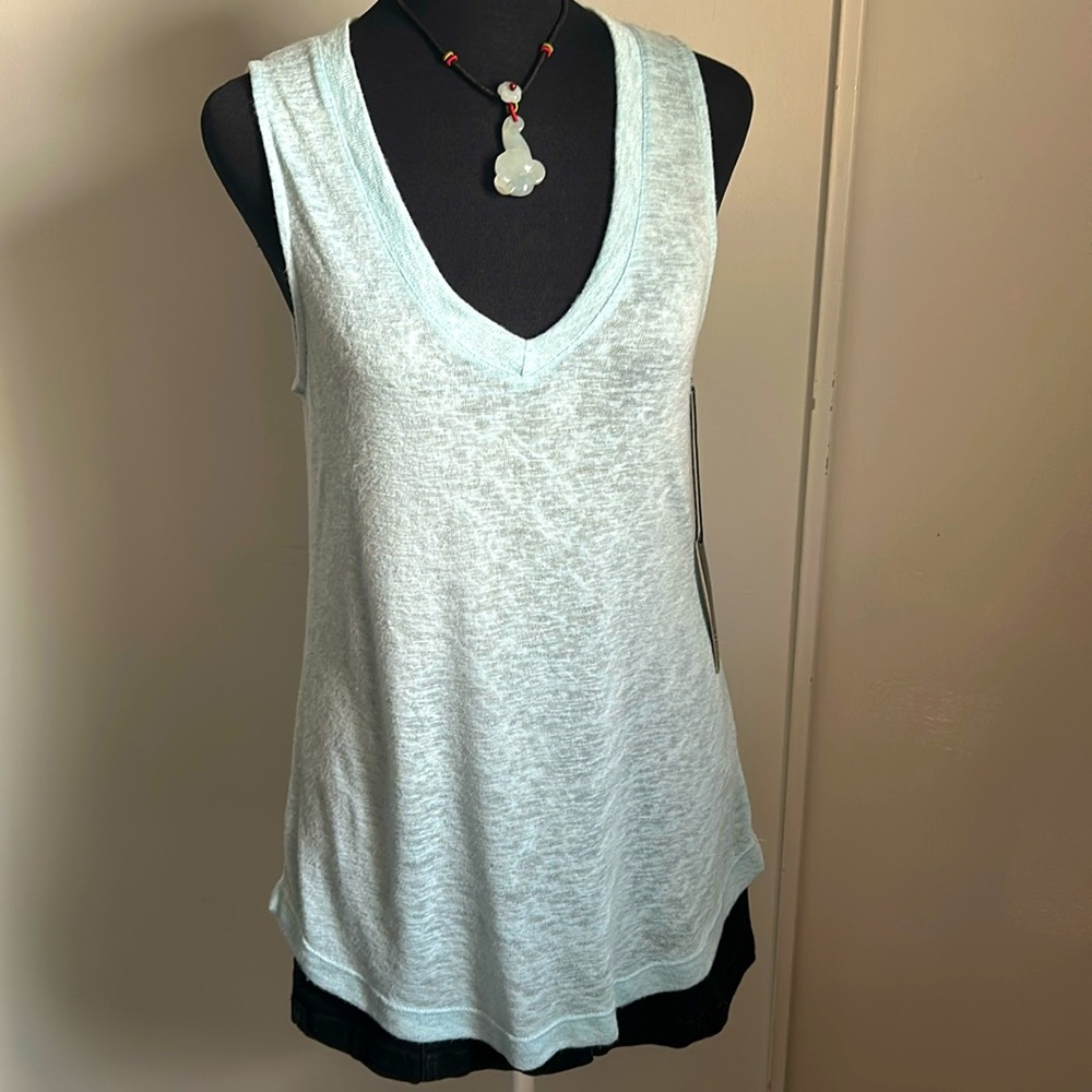 Young at Heart Lightweight V-Neck Knit Sweater Tank Top - Picture 1 of 10